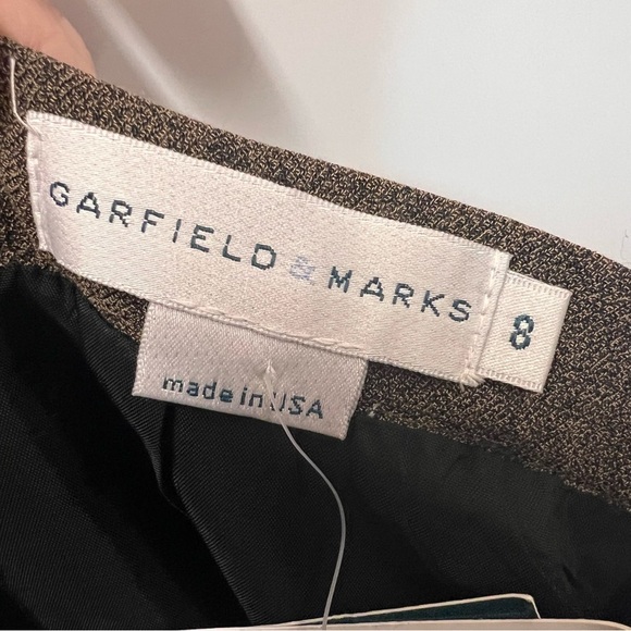 NWT Garfield & Marks Khaki Pencil Skirt with back slit size 8 - Picture 6 of 13